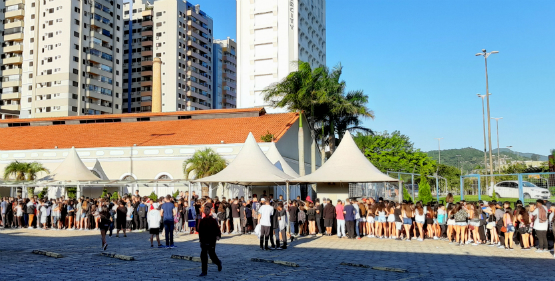 Torneio de som automotivo reúne 1,2 mil pessoas no Centro - Floripa Centro