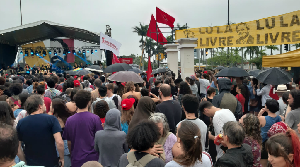 Festival Lula Livre Reúne Milhares De Pessoas No Centro Da Capital Confira As Fotos Floripa